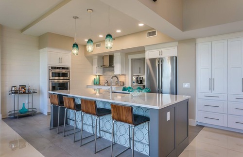 Baytowne Wharf Resort | The Blue Pearl