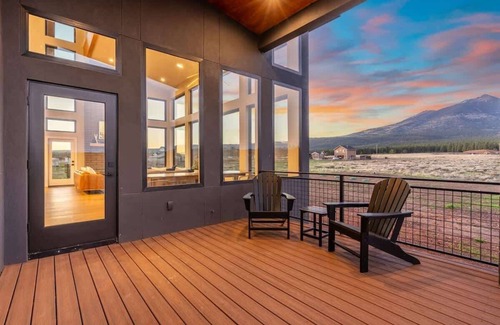 Fort Valley House | The Bluebird Flagstaff | Luxury| Sleeps 26| VIEWS
