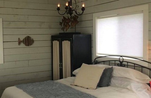 Indian Harbour Cottage | The Bluefin Cottage - Nova Scotia