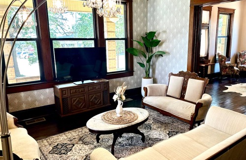 Mount Pleasant House | The Bonnet Hosue, Mount Pleasant; 4-bedroom, 4.5 bath,
