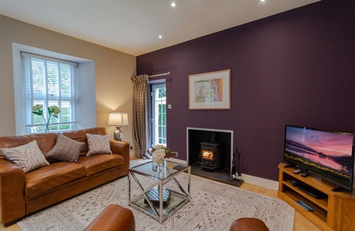 Kenmore Cottage | The Bothy - sleeps 2 guests in 1 bedroom