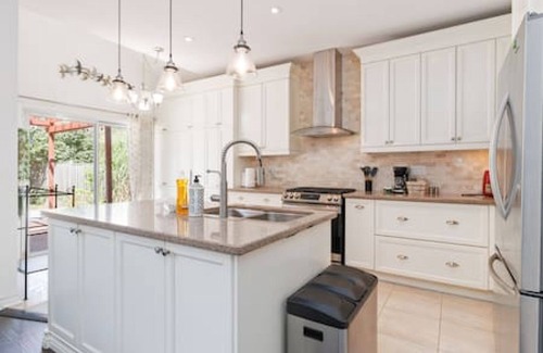 Brampton House | The Brampton Hideaway with Patio