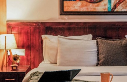 Bhimtal Hotel | The Breeze Homestay Bhimtal