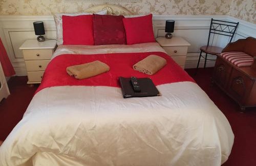 Blackpool Town Center Bed & Breakfast | The Brema Hotel
