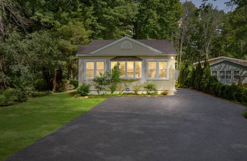 Durhamville House | The Brew Bungalow-Oneida Lakeside Getaway (Verona)