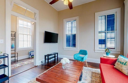 Galveston House | The BS Family Cottage
