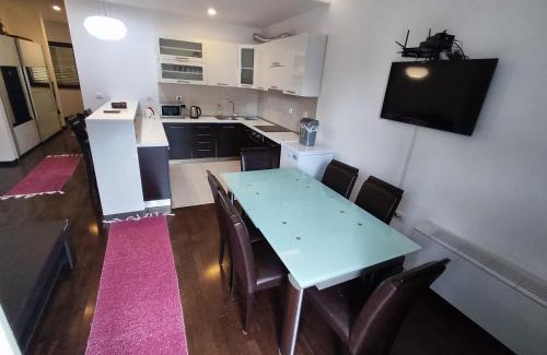 Maini House | The Budva Apartment