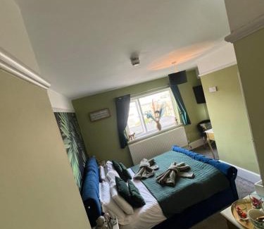Porthcawl Bed & Breakfast | The Butterfly Guest House