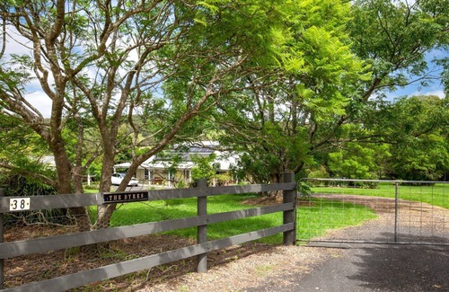 Far Meadow Cottage | The Byres - by Latitude South Coast
