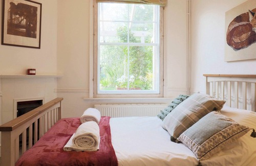Canterbury Cabin | The Cabin - Cosy annex close to City Centre