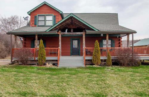 Hammondsport House | The Cabin