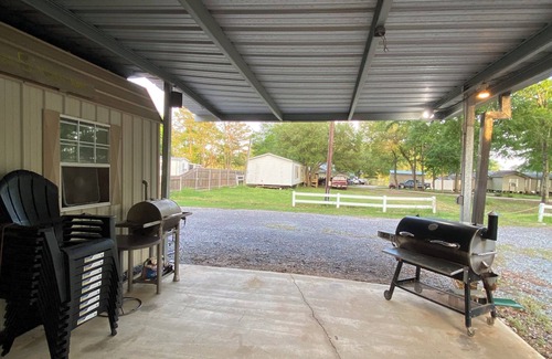 Jennings House | The Cajun Camp