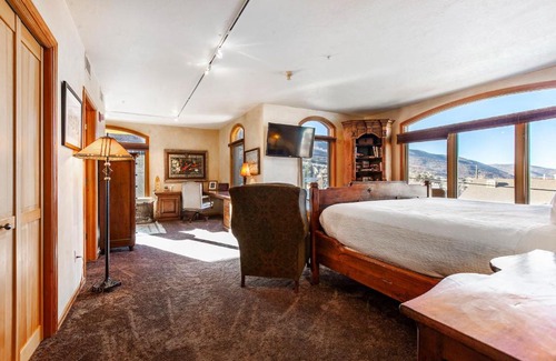 Downtown Park City Apartment | The Caledonian by All Seasons Resort Lodging