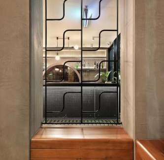 Melbourne Central Business District Apartment | The Canvas Apartment Hotel