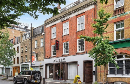 Euston Apartment | The Chalton Funk-Kings Cross!