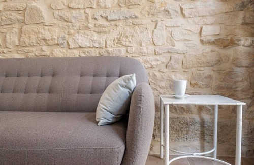 Voltaire - Saint Amour Apartment | The charming little Duguesclin 2 people Place Guichard