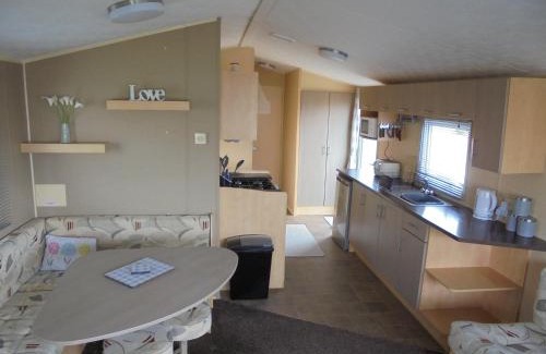 Ingoldmells House | The Chase Ingoldmells Salsa 6 Berth