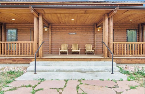 Allenspark Cabin | The Cheyenne Cabin 3 at Pathways Ranch!