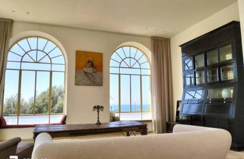 Jaffa Apartment | The Cliff Hotel.