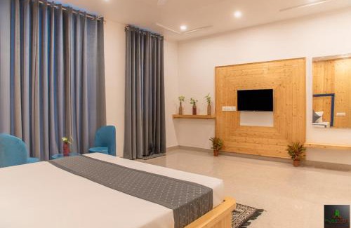 Dharampur Hotel | The Cloud berry stays