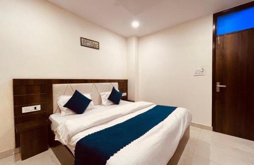 Haridwar Hotel | The Conifer View - Budget Friendly ! Lift ! Parking ! Spacious Room ! Family Friendly
