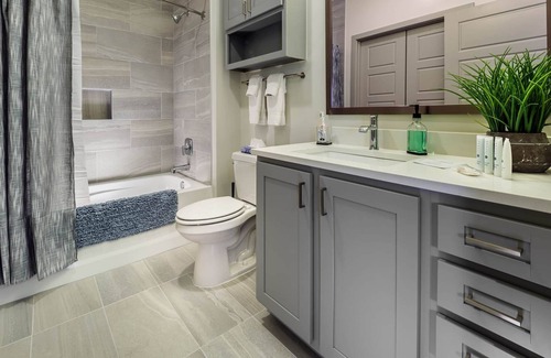 Linthicum Heights Apartment | The Cool, Pool - BWI - Work Here - Fully Stocked - Fast Internet
