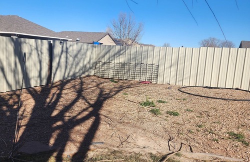 Roswell House | The Coop is a cozy pet friendly home in the heart of Roswell near hospitals