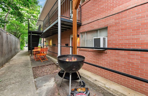 Old Town Condo | The Coral Suite | Stylish Stay in Old Town FoCo