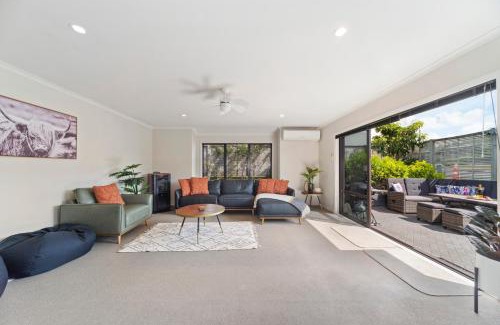 Taupo House | The Corner Haven - Taupo