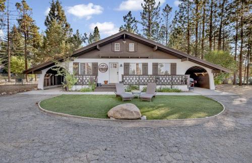 Big Bear House | The Cottage at Shay Meadows by Big Bear Vacations