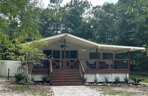 Branford Cottage | The Cottage at the Oasis near the Santa Fe River