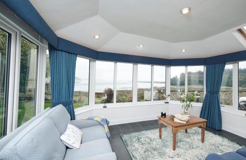 Laugharne House | The Cottage Laugharne