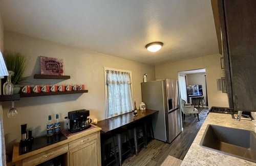Sioux Falls House | The Cottage on Lowell, Near I-229, Sleeps 6, Dog Friendly