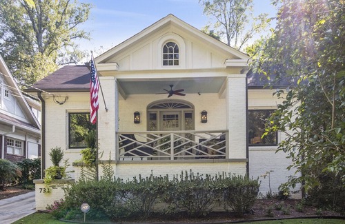 Virginia Highland House | The Cottage on The Park, Virginia Highlands