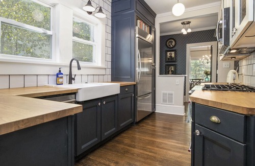 Virginia Highland House | The Cottage on The Park, Virginia Highlands