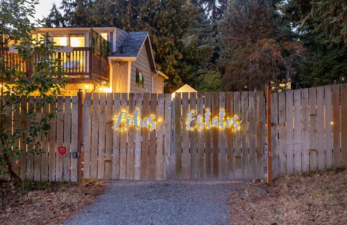 Highline Cottage | The Cottage + Unit B at Lotus Estates - Pool and Hot Tub!