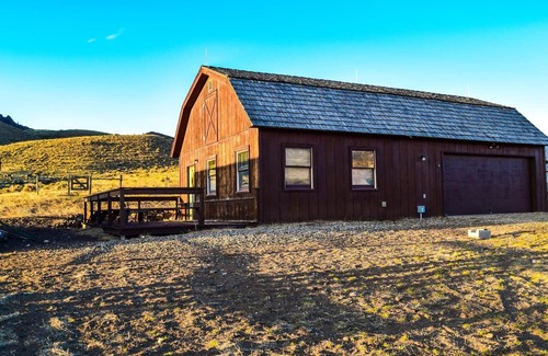 Cody Cottage | The Cottage with Spectacular Sceneries