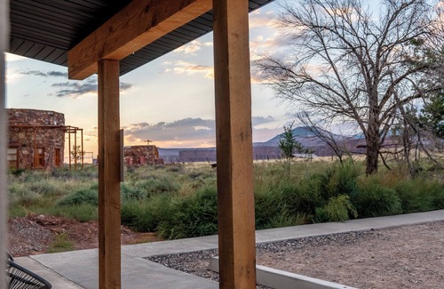 Torrey Apartment | The Cottonwood - Accessible Studio Tiny Home