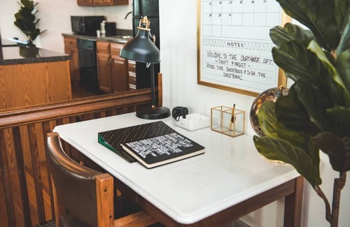 El Paso Apartment | The Courthouse Loft - History with a hot tub!