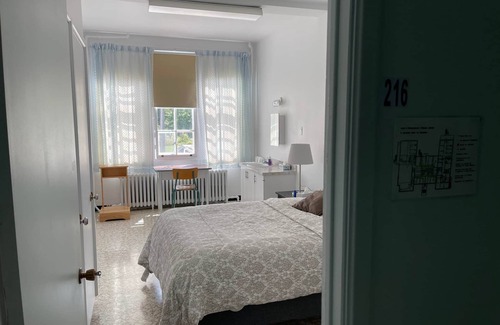 Sainte-Anne-des-Monts Hostel | The Couvent, 216 - chambre Queen