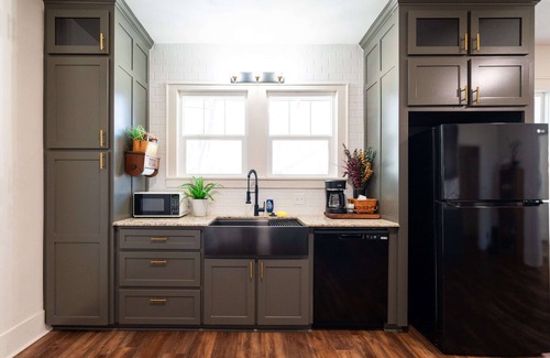Morrilton House | The Cozy Craftsman~ Petit Jean & The Nest 15min