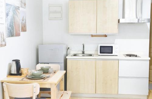 Highway Hills Apartment | The Crash Pad Soho Central