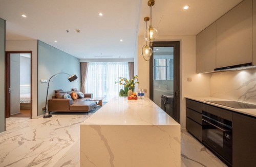 Thu Thiem Hotel | The Crest Residence Luxury by Metropole