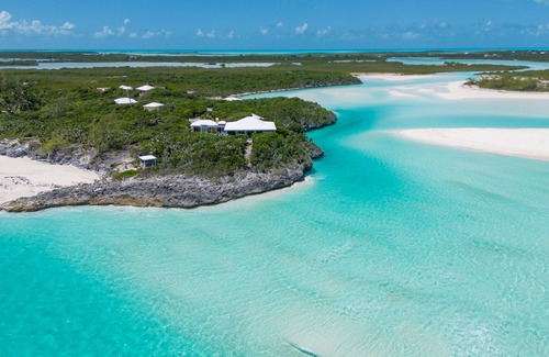 Great Exuma House | The Cut at the Ferry is situated on the edge of the lazy river