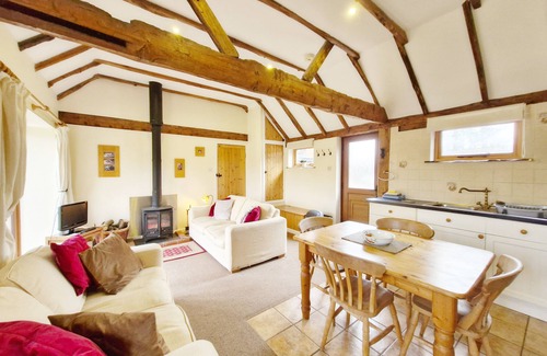 Petersfield Cottage | The Dairy , Petersfield - a barn conversion that sleeps 4 guests in 1 bedroom