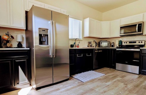 Grand Junction House | The Dairy Retreat: Private + New + Espresso + Pets