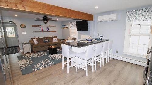 Cape May House | The Daisy Cottage- Whole House Rental