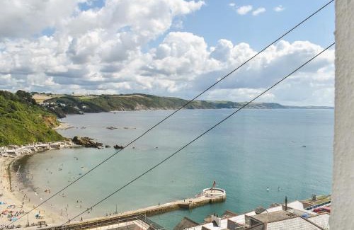 West Looe House | The Dawn