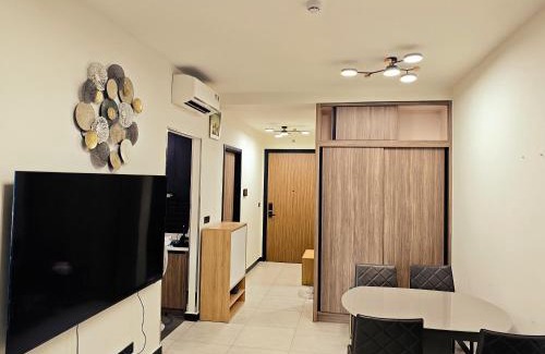 District 4 Apartment | The DeLaSol D4