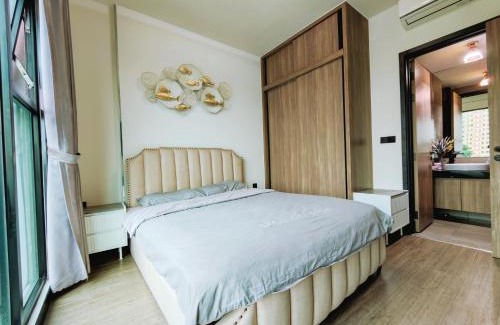 District 4 Apartment | The DeLaSol D4